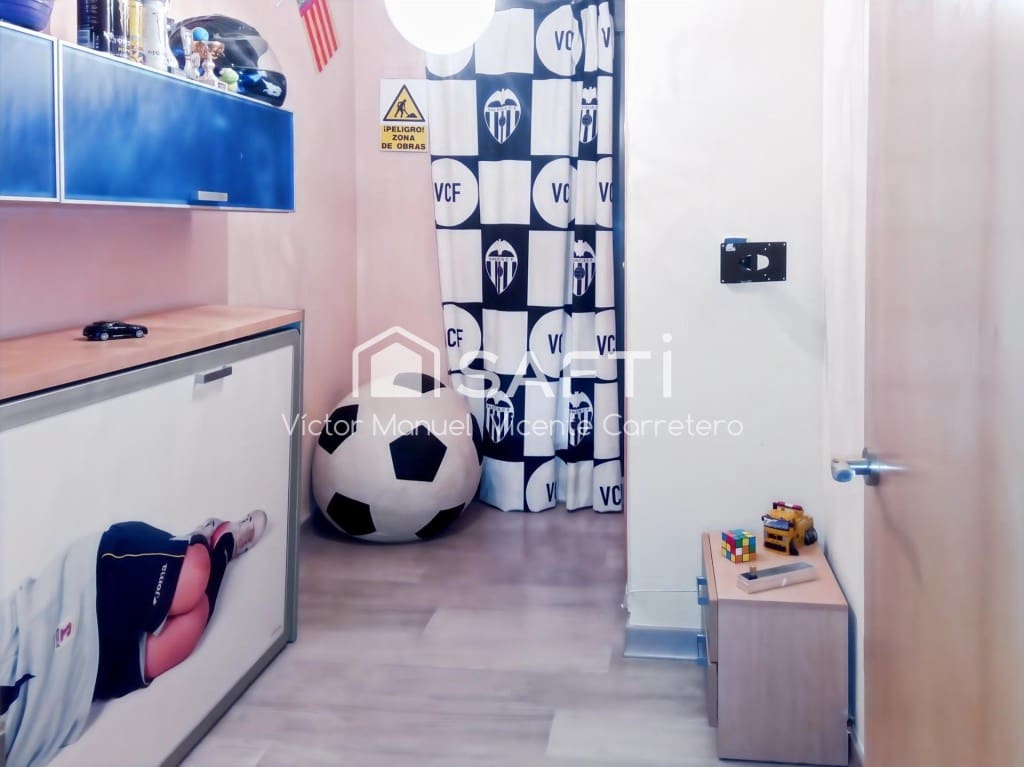 4 bedroom Apartment for rent in Sagunto / Sagunt - € 1,200 (Ref: 9456158)