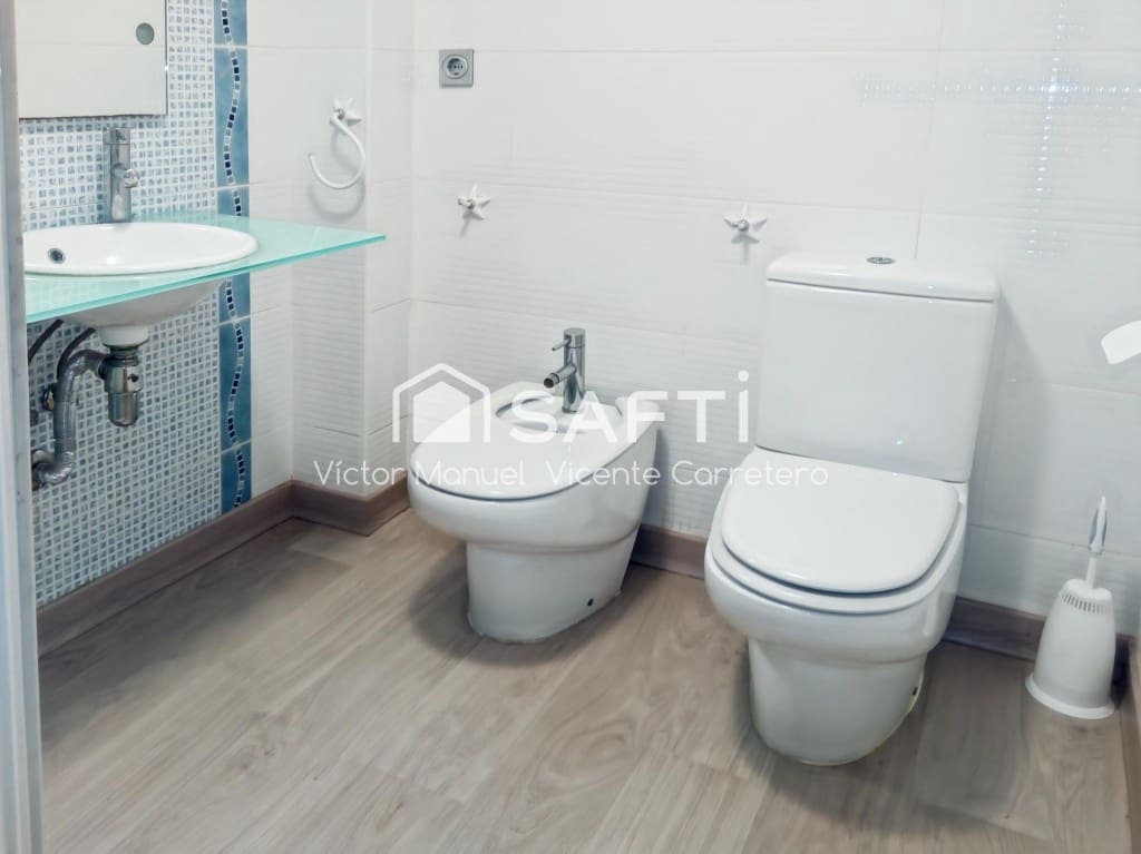 4 bedroom Apartment for rent in Sagunto / Sagunt - € 1,200 (Ref: 9456158)
