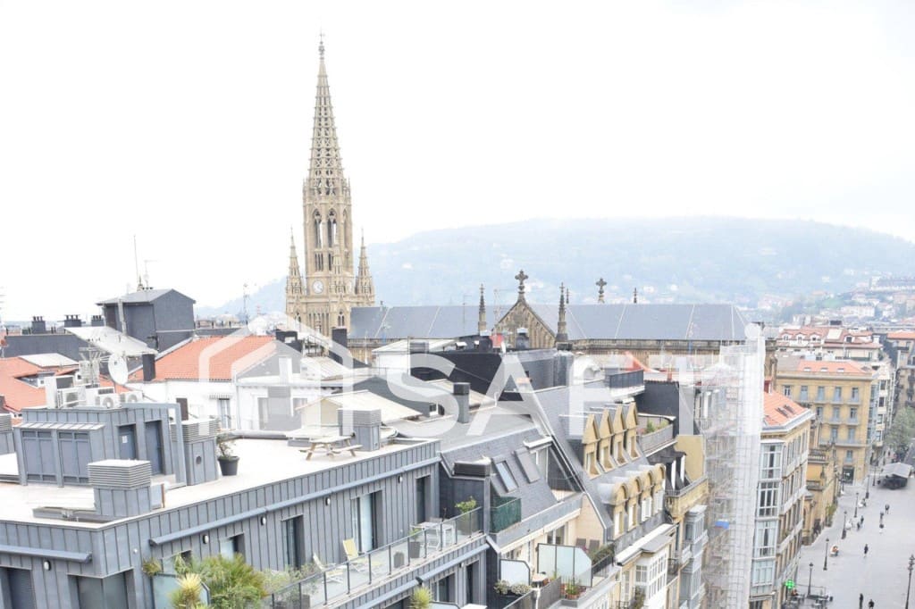 3 soverom Leilighet til salgs i Donostia-San Sebastian - € 650 000 (Ref: 9456162)