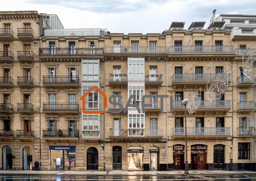 3 soverom Leilighet til salgs i Donostia-San Sebastian - € 650 000 (Ref: 9456162)