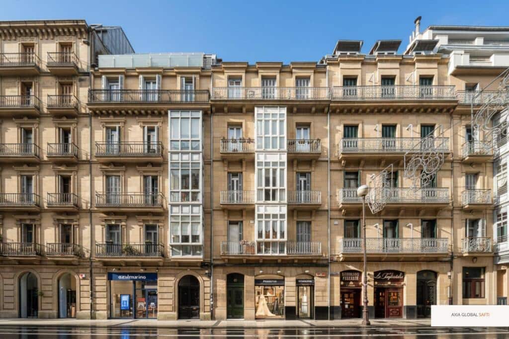 Apartamento de 3 habitaciones en Donostia-San Sebastián en venta - 610.000 € (Ref: 9456162)