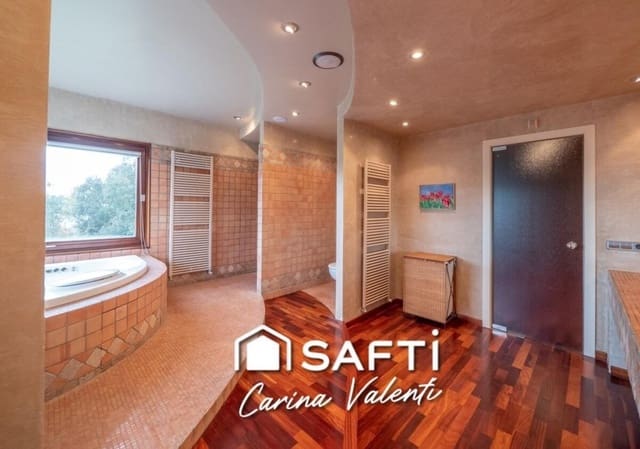 4 quarto Moradia para venda em Bescanó com garagem - 1 090 000 € (Ref: 9456163)