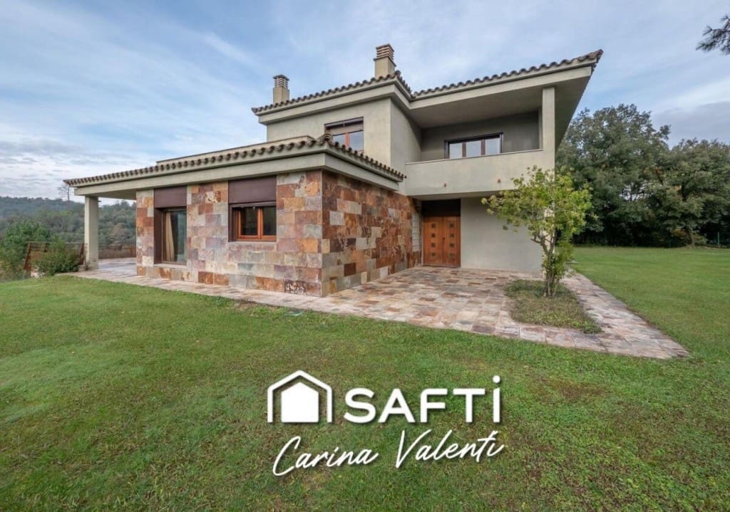 4 camera da letto Villa in vendita in Bescano con garage - 1.090.000 € (Rif: 9456163)