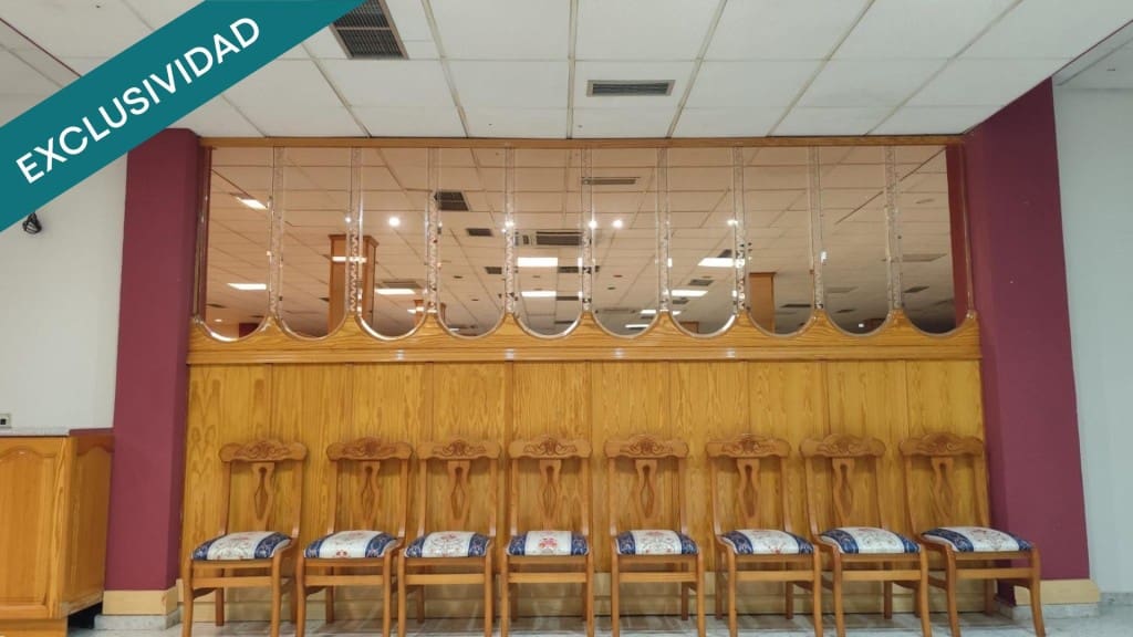 Komercyjne na sprzedaż w Guadiana - 299 000 € (Ref: 9461971)