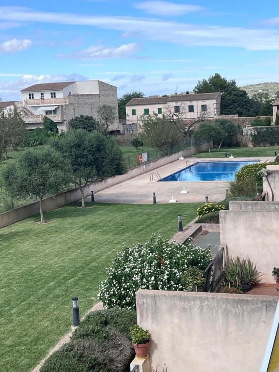 3 sypialnia Apartament na sprzedaż w Porreres z basenem garażem - 394 000 € (Ref: 9461972)