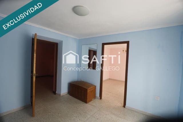 5 chambre Villa/Maison à vendre à Campo de Criptana avec garage - 49 000 € (Ref: 9461975)