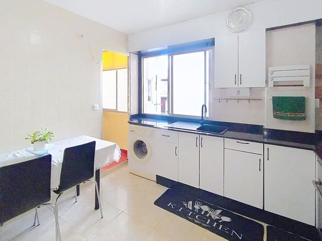 3 soverom Leilighet til salgs i Ames med garasje - € 175 000 (Ref: 9461977)