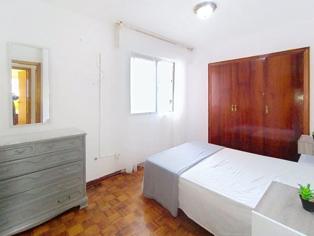 3 camera da letto Appartamento in vendita in Ames con garage - 175.000 € (Rif: 9461977)