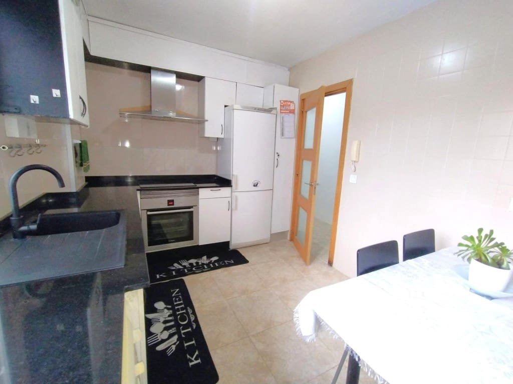 3 camera da letto Appartamento in vendita in Ames con garage - 175.000 € (Rif: 9461977)