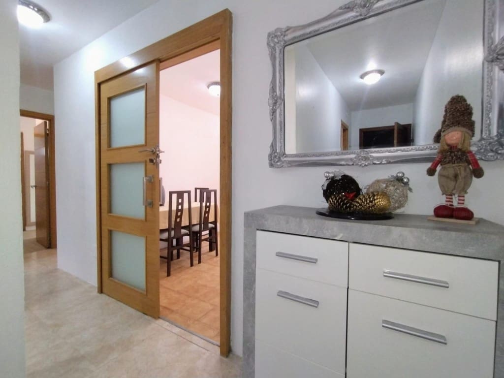 3 camera da letto Appartamento in vendita in Ames con garage - 175.000 € (Rif: 9461977)