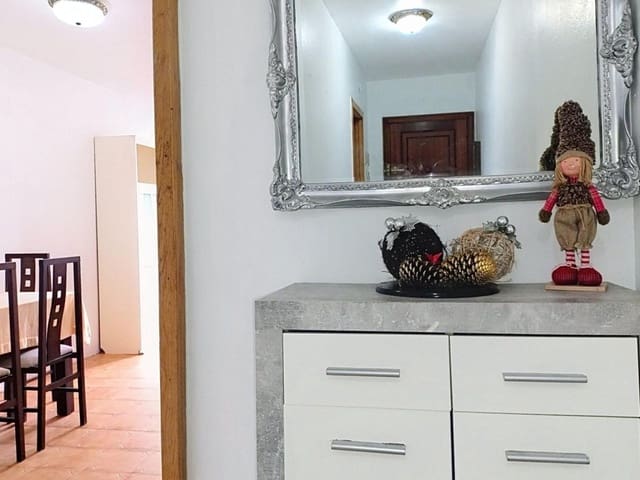 3 soverom Leilighet til salgs i Ames med garasje - € 175 000 (Ref: 9461977)