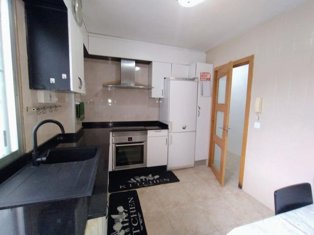 3 camera da letto Appartamento in vendita in Ames con garage - 175.000 € (Rif: 9461977)