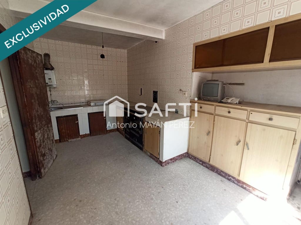 6 sypialnia Finka/Dom wiejski na sprzedaż w Rianxo z garażem - 67 500 € (Ref: 9461978)