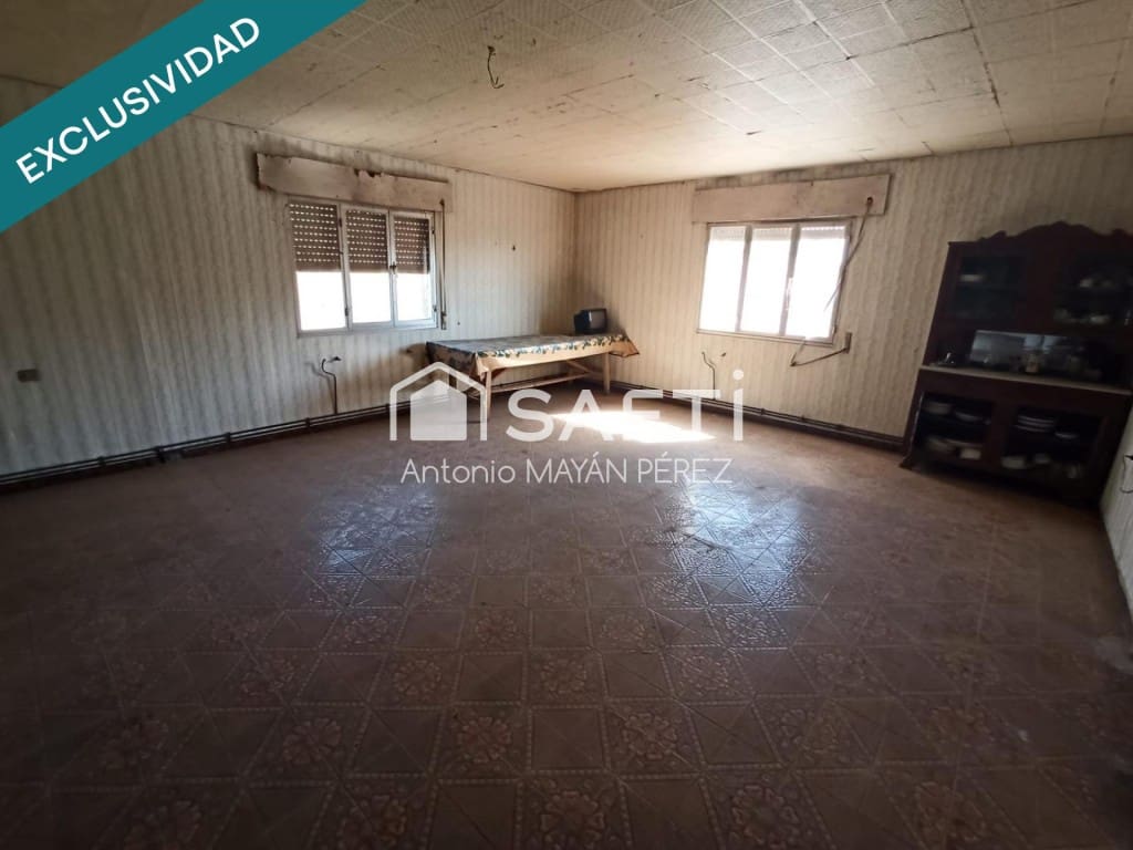 6 sypialnia Finka/Dom wiejski na sprzedaż w Rianxo z garażem - 67 500 € (Ref: 9461978)