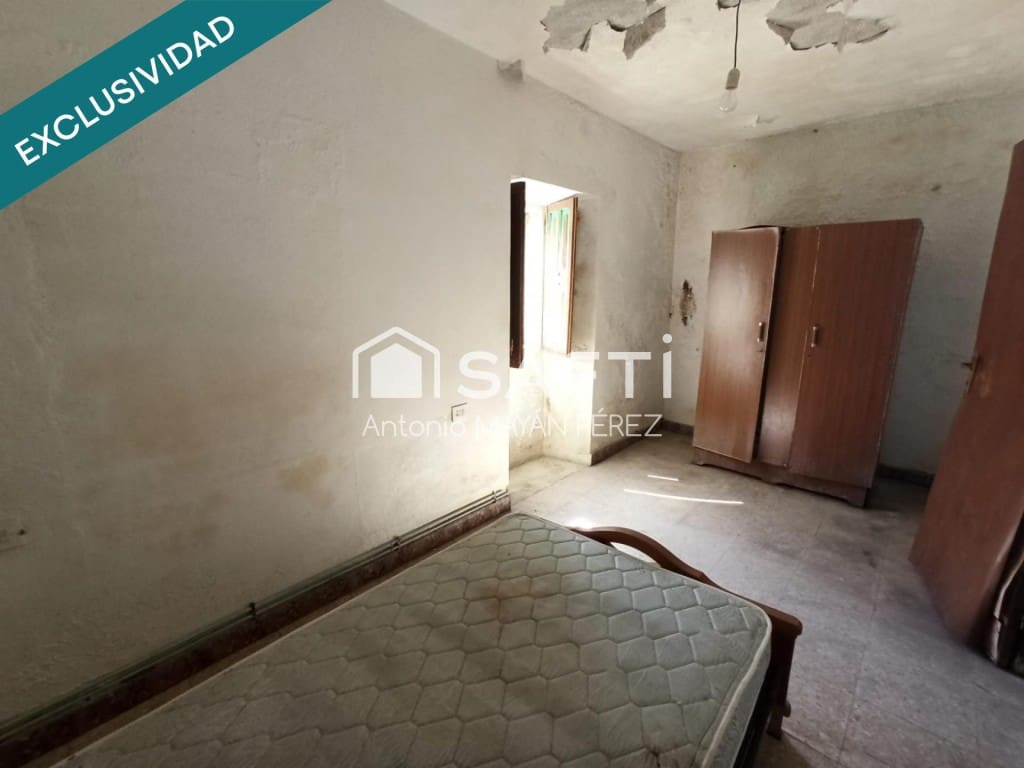 6 sypialnia Finka/Dom wiejski na sprzedaż w Rianxo z garażem - 67 500 € (Ref: 9461978)