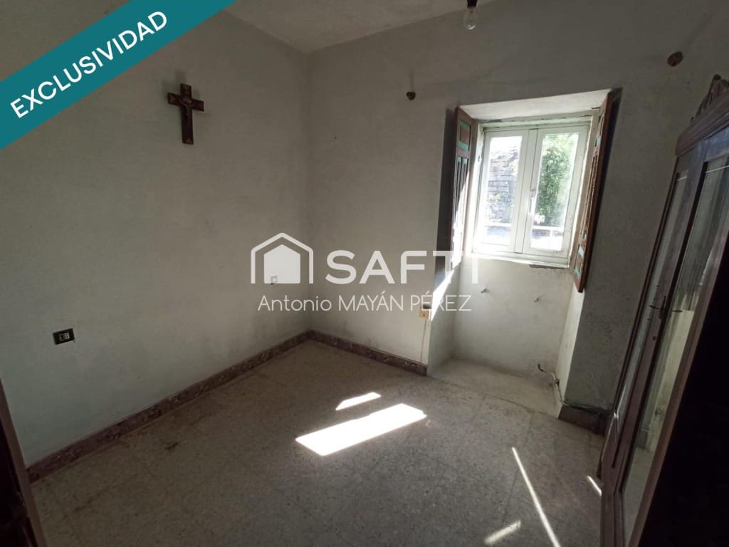 6 sypialnia Finka/Dom wiejski na sprzedaż w Rianxo z garażem - 67 500 € (Ref: 9461978)
