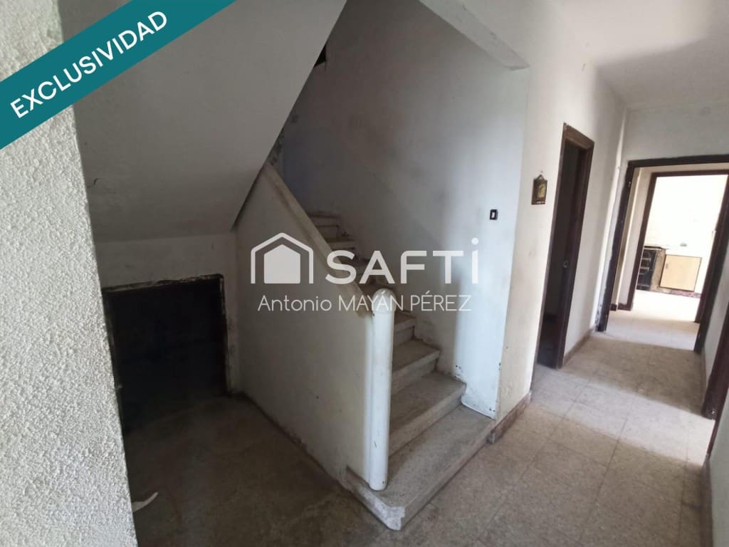 6 sypialnia Finka/Dom wiejski na sprzedaż w Rianxo z garażem - 67 500 € (Ref: 9461978)