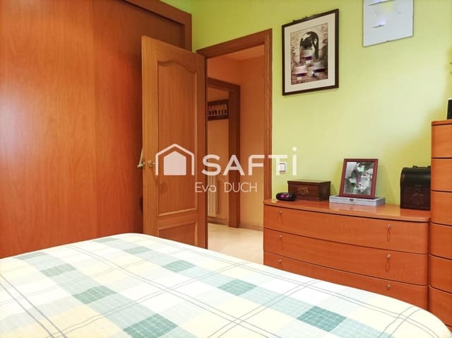 3 quarto Apartamento para venda em Castellfollit de la Roca com garagem - 220 000 € (Ref: 9461979)