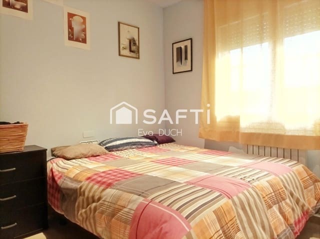 3 quarto Apartamento para venda em Castellfollit de la Roca com garagem - 220 000 € (Ref: 9461979)