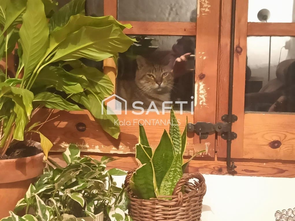 5 chambre Finca/Maison de Campagne à vendre à Vallgorguina avec garage - 598 000 € (Ref: 9461982)