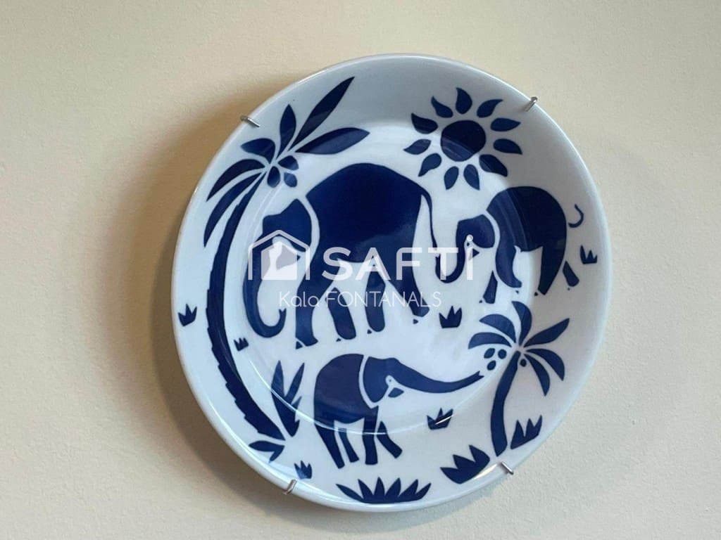 3 makuuhuone Kattohuoneisto myytävänä paikassa Pontevedra kaupunki mukana 
autotalli - 439 000 € (Ref: 9461983)