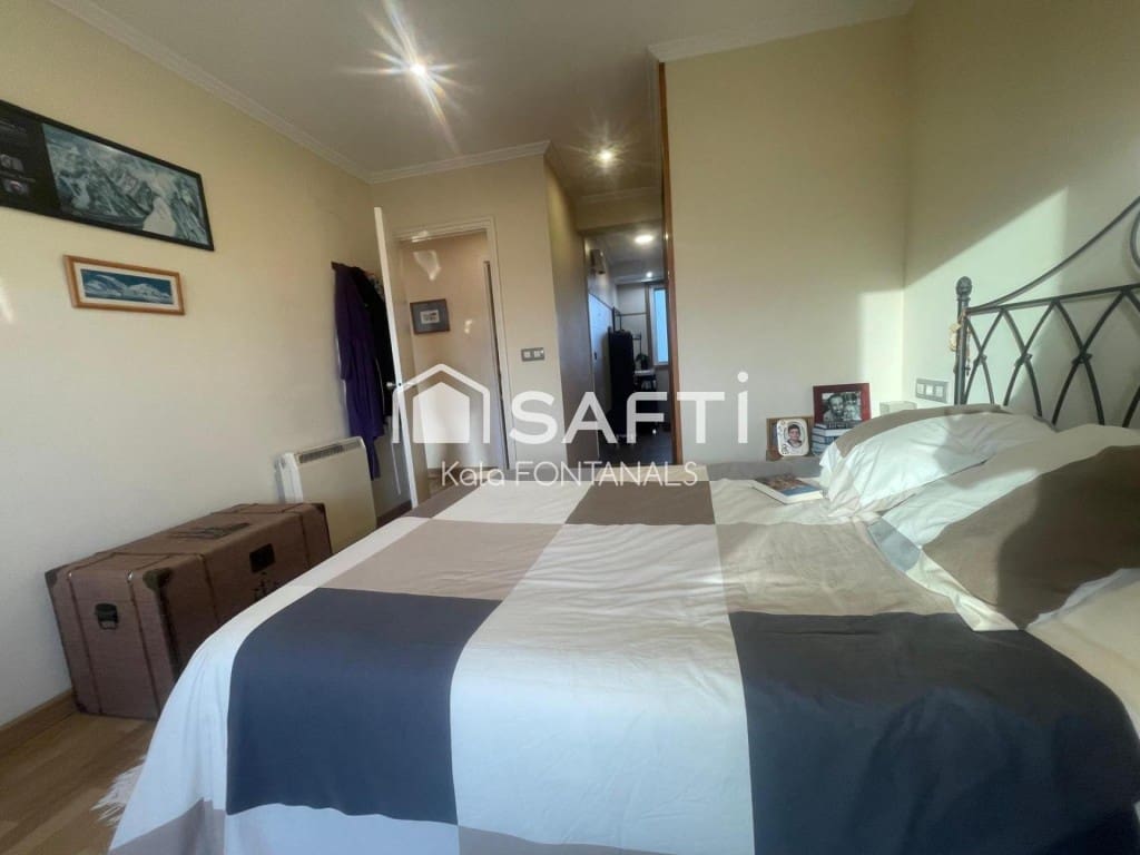 3 makuuhuone Kattohuoneisto myytävänä paikassa Pontevedra kaupunki mukana 
autotalli - 439 000 € (Ref: 9461983)