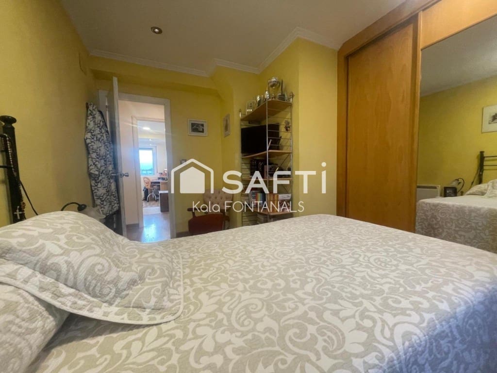 3 makuuhuone Kattohuoneisto myytävänä paikassa Pontevedra kaupunki mukana 
autotalli - 439 000 € (Ref: 9461983)