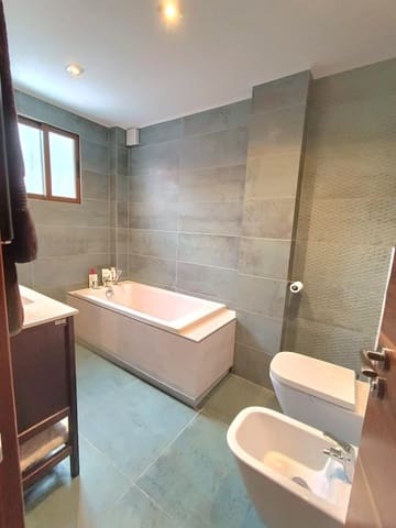 4 Zimmer Villa zu verkaufen in Gandia - 379.000 € (Ref: 9461986)