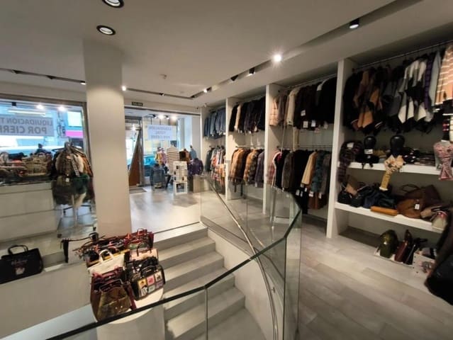 Commercieel te huur in León stad - € 1.500 (Ref: 9461988)