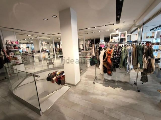 Commercieel te huur in León stad - € 1.500 (Ref: 9461988)