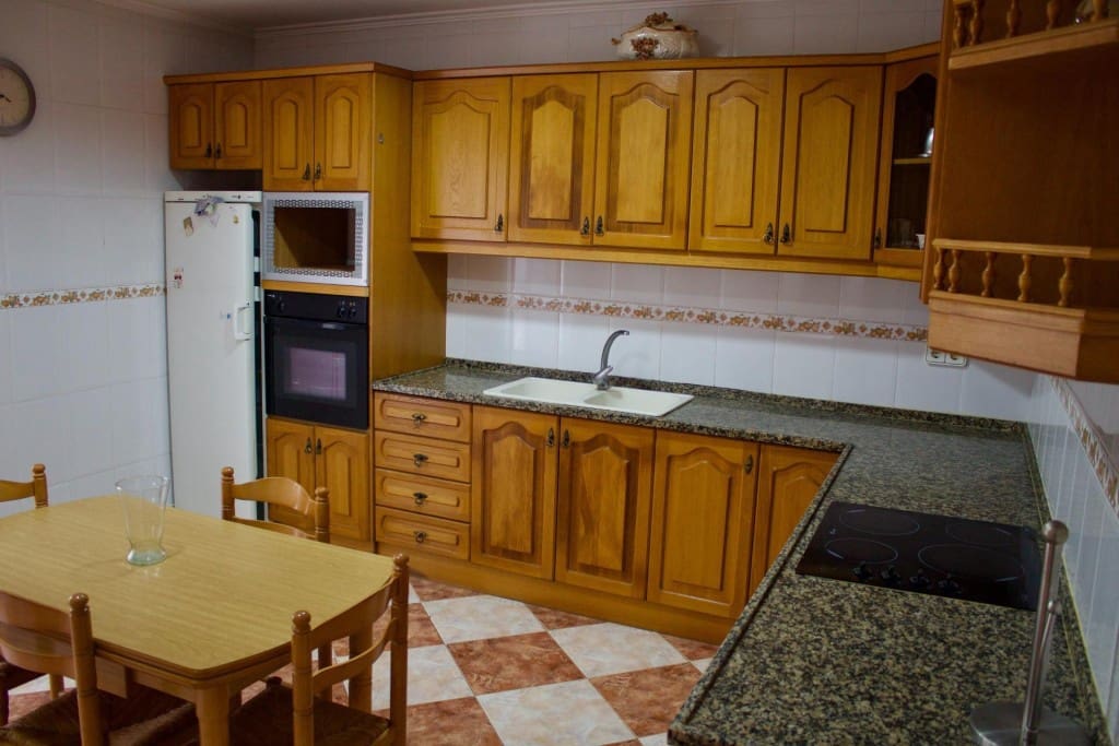 4 bedroom Apartment for sale in Valls - € 210,000 (Ref: 9461989)