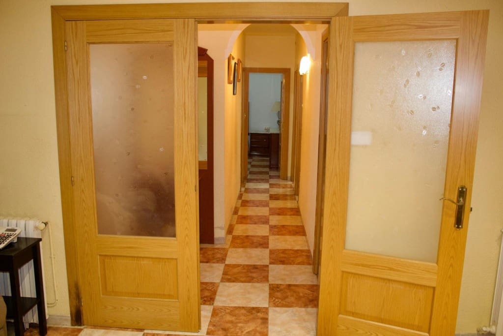 4 bedroom Apartment for sale in Valls - € 210,000 (Ref: 9461989)