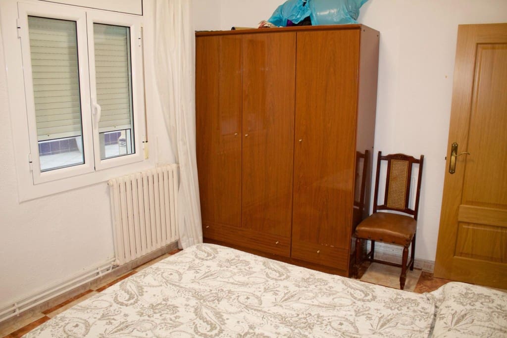 4 bedroom Apartment for sale in Valls - € 210,000 (Ref: 9461989)