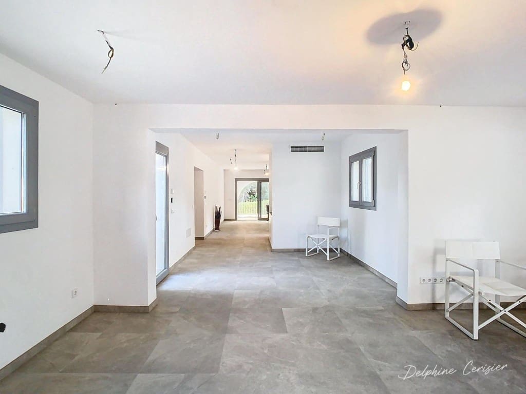 Chalet de 4 habitaciones en Santanyí en venta con piscina - 1.450.000 € (Ref: 9465497)