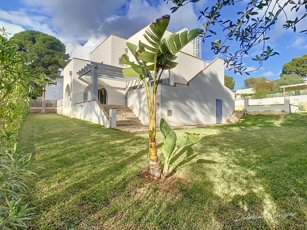 Chalet de 4 habitaciones en Santanyí en venta con piscina - 1.450.000 € (Ref: 9465497)