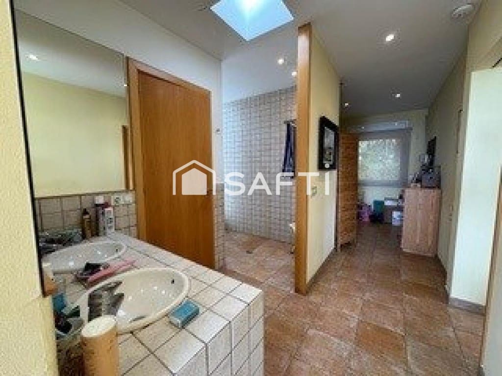 3 sovrum Villa till salu i Sant Pol de Mar med pool - 690 000 € (Ref: 9465498)