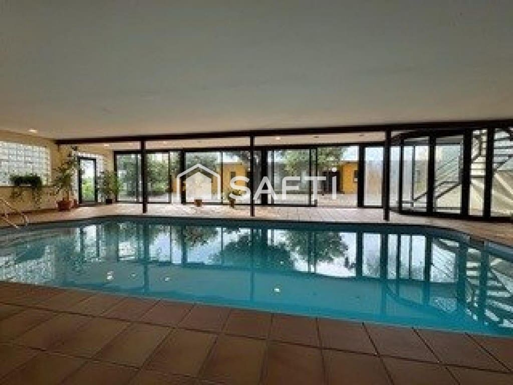 3 sovrum Villa till salu i Sant Pol de Mar med pool - 690 000 € (Ref: 9465498)