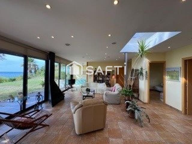 3 soverom Villa til salgs i Sant Pol de Mar med svømmebasseng - € 690 000 (Ref: 9465498)