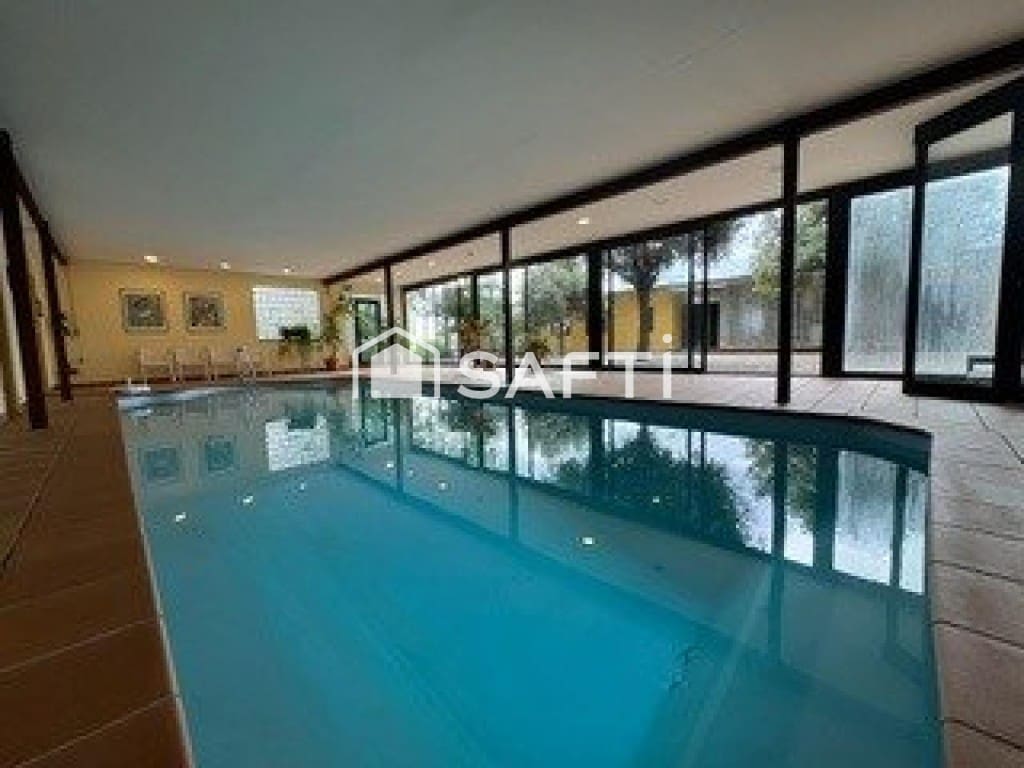 3 sovrum Villa till salu i Sant Pol de Mar med pool - 690 000 € (Ref: 9465498)