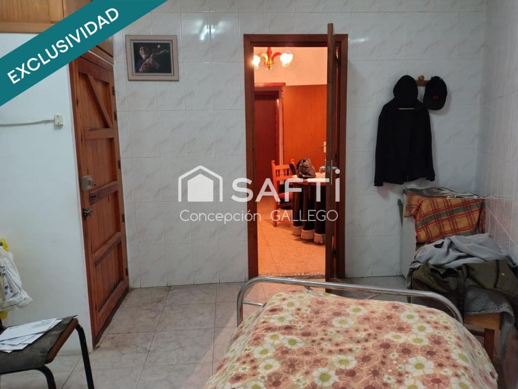 2 bedroom Villa for sale in Campo de Criptana - € 45,000 (Ref: 9465499)