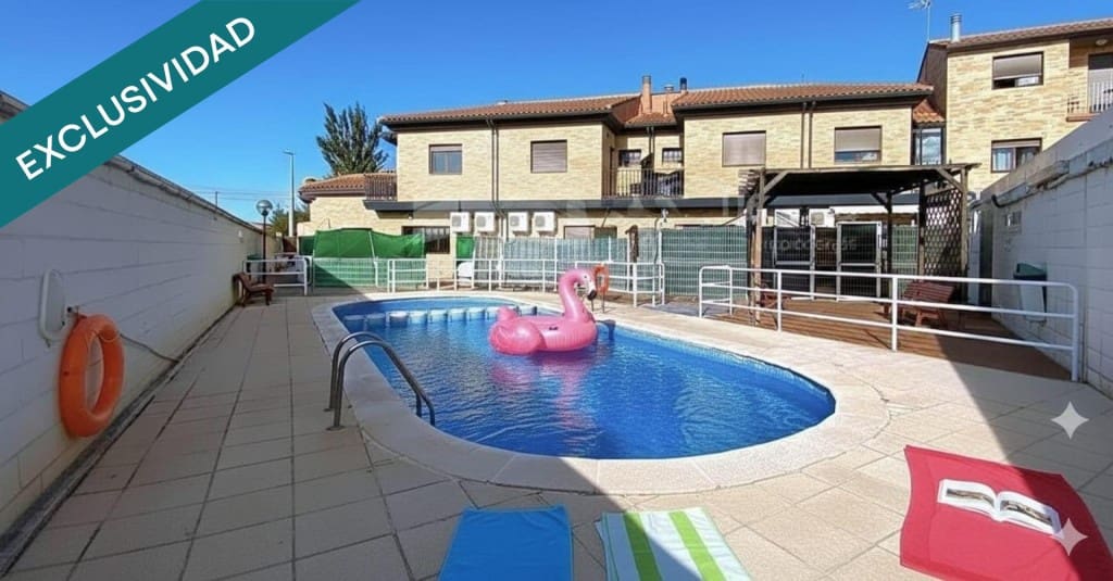 4 bedroom Villa for sale in La Joyosa - € 195,000 (Ref: 9465503)