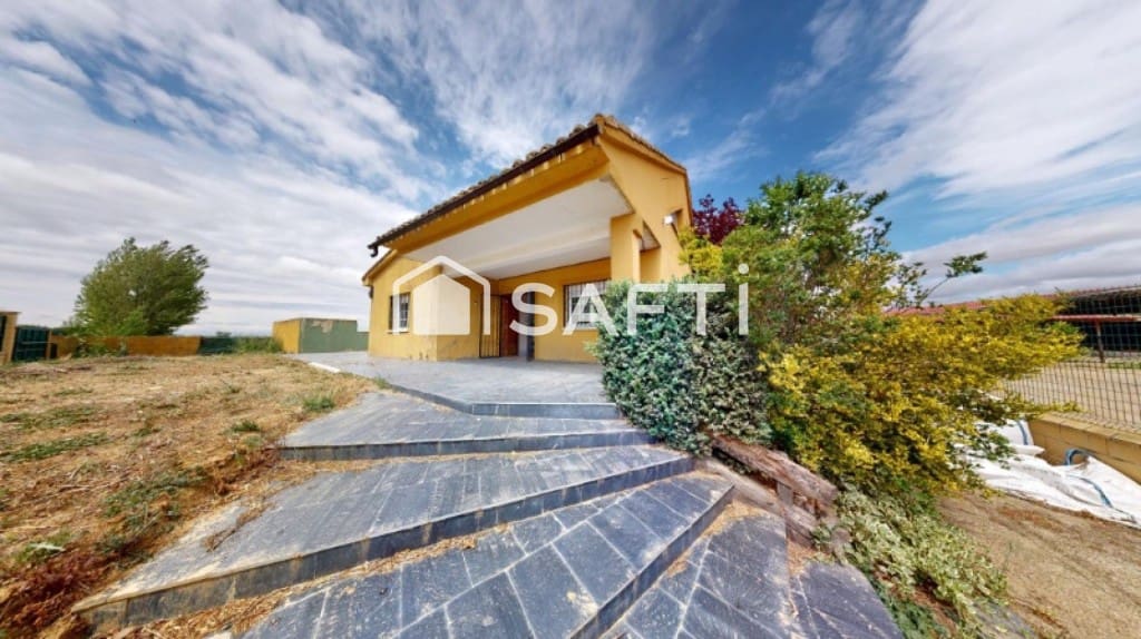 Comercial para venda em Melgar de Arriba com garagem - 190 000 € (Ref: 9465504)