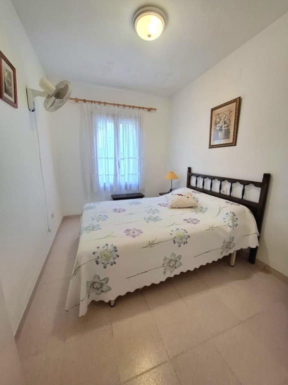 Adosado de 3 habitaciones en Oropesa  en venta con garaje - 191.000 € (Ref: 9465507)