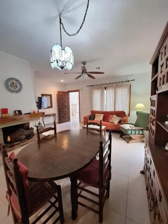 3 soveværelse Rækkehus til salg i Oropesa  med garage - € 191.000 (Ref: 9465507)