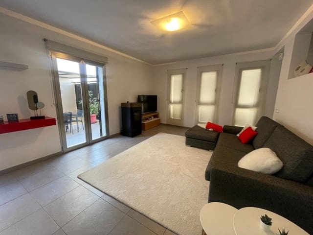 3 quarto Moradia em Banda para arrendar em Vilafranca de Bonany - 1 500 € (Ref: 9468317)
