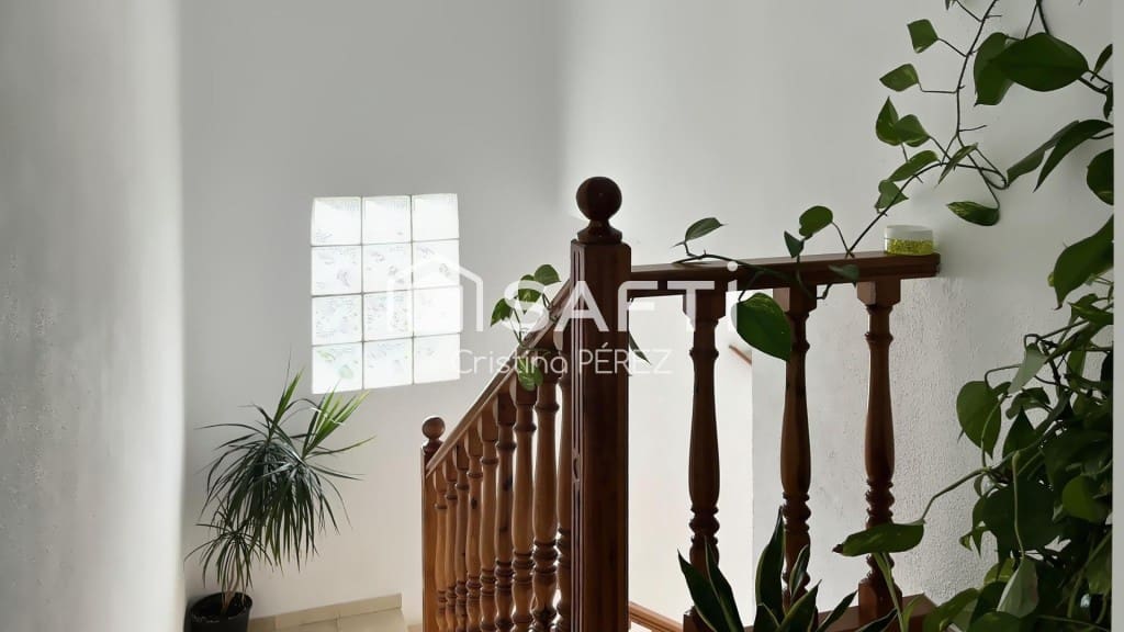 Chalet de 3 habitaciones en Blanes en venta con garaje - 329.000 € (Ref: 9468318)