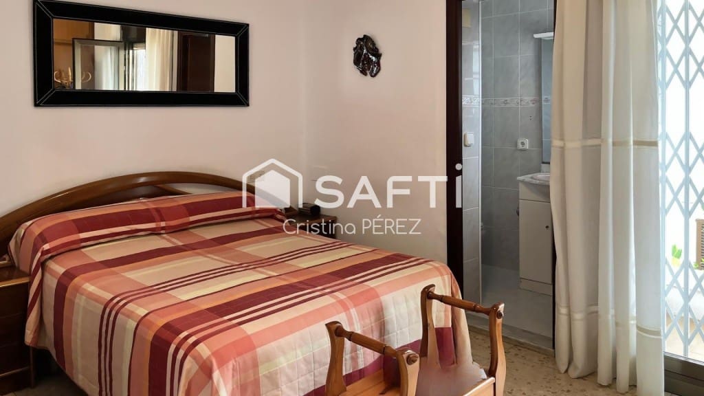 Chalet de 3 habitaciones en Blanes en venta con garaje - 329.000 € (Ref: 9468318)