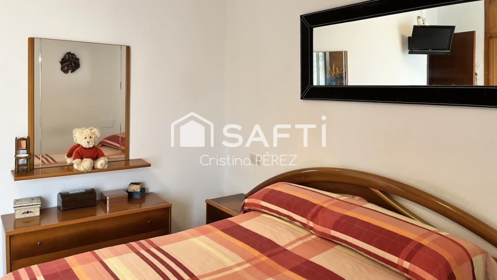 Chalet de 3 habitaciones en Blanes en venta con garaje - 329.000 € (Ref: 9468318)