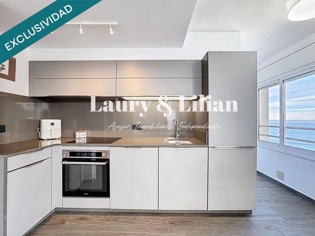 2 bedroom Apartment for sale in Roses - € 315,000 (Ref: 9468319)