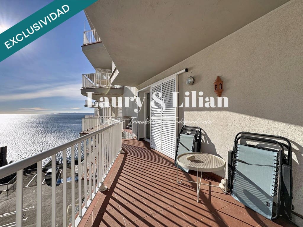 2 bedroom Apartment for sale in Roses - € 315,000 (Ref: 9468319)